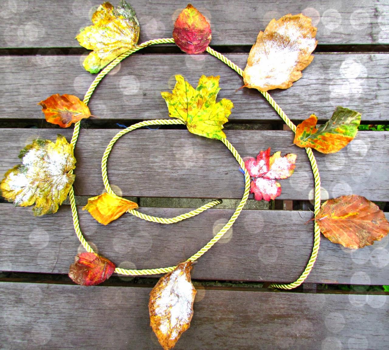 Make Your Home Cozy and Inviting with a DIY Autumn Leaf Garland